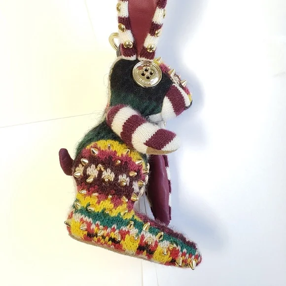 Authentic! Burberry Key Vera the Hare Ring Charm Bunny Rabbit Burberry Keychain - Picture 14 of 14
